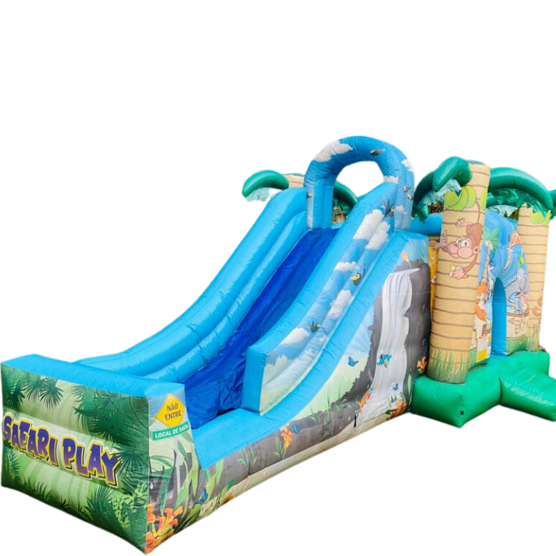 kid play safari